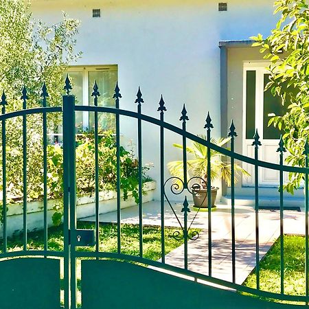 Villa Maison Blanche Tulle 1 A 4 Personnes Eksteriør billede