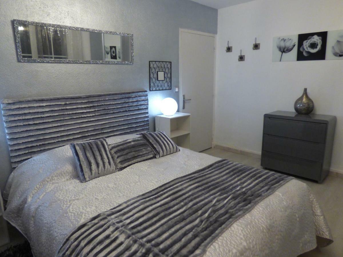 Villa Maison Blanche Tulle 1 A 4 Personnes Eksteriør billede